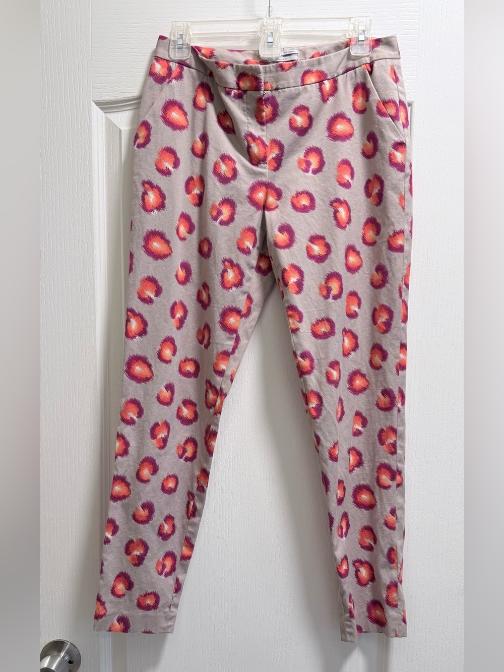 Halogen Pink & Orange Leopard Print Cropped Ankle Pants Taylor Fit